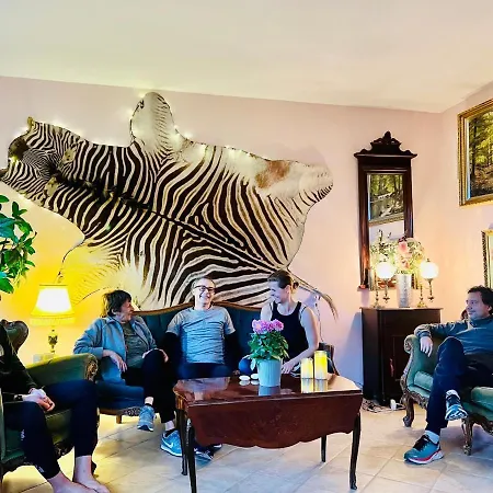 Guest house Esmaraldas House Of