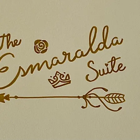 Esmaraldas House Of Guest house *