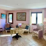 Esmaraldas House Of Gasthof Terrasini