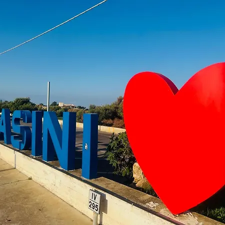 Esmaraldas House Of * تيراسيني