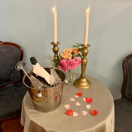 Esmaraldas House Of * تيراسيني